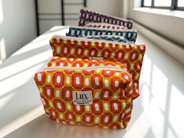 “Ooos" | Boxy Bag & Zipper Pouch Set - Image 3