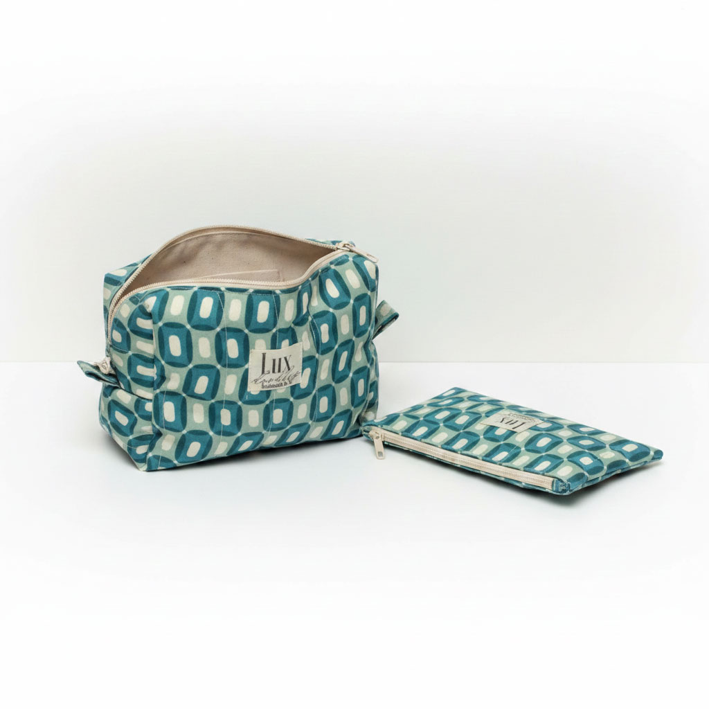 “Ooos" | Boxy Bag & Zipper Pouch Set - Image 4